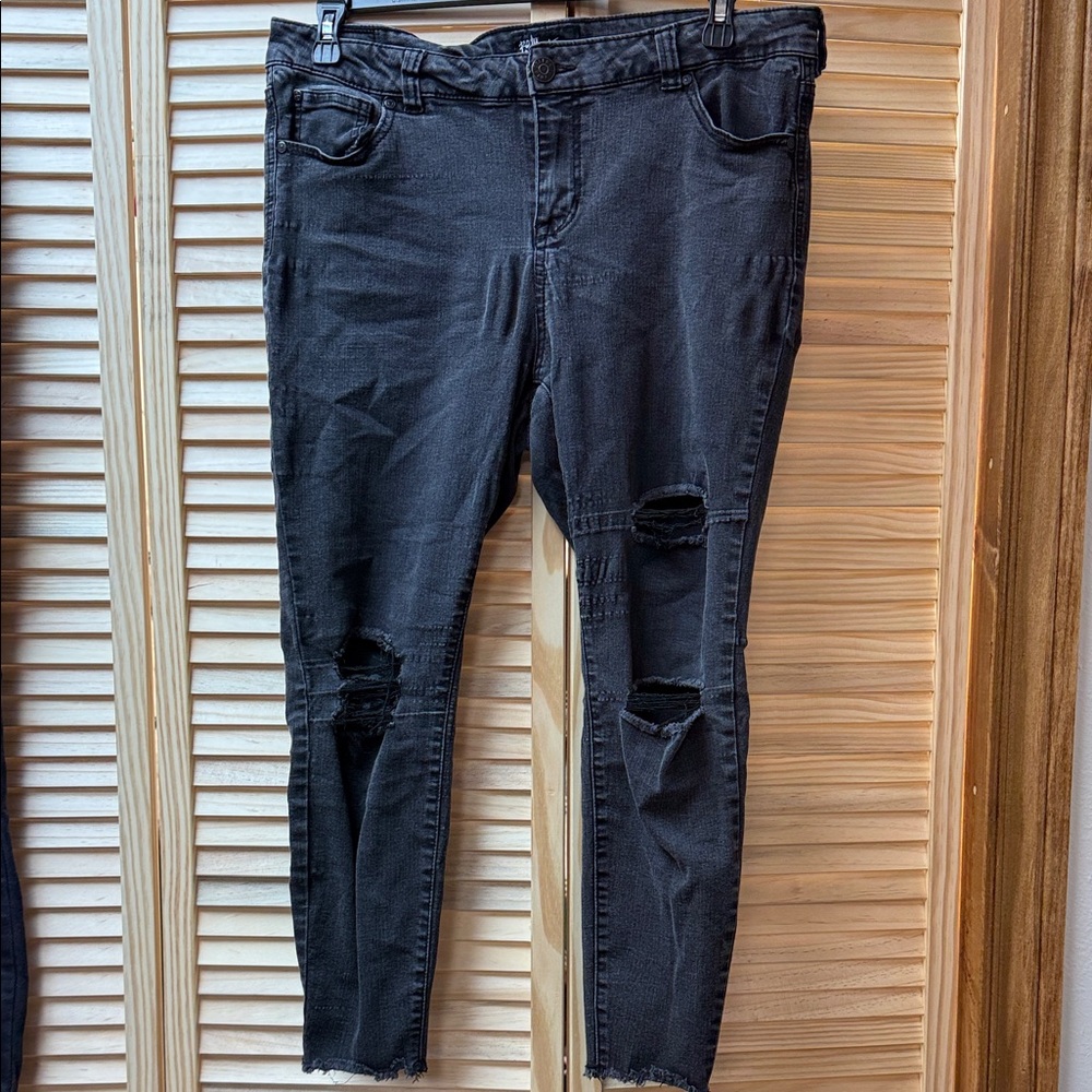 Celebrity Pink Distressed Black Skinny Jeans